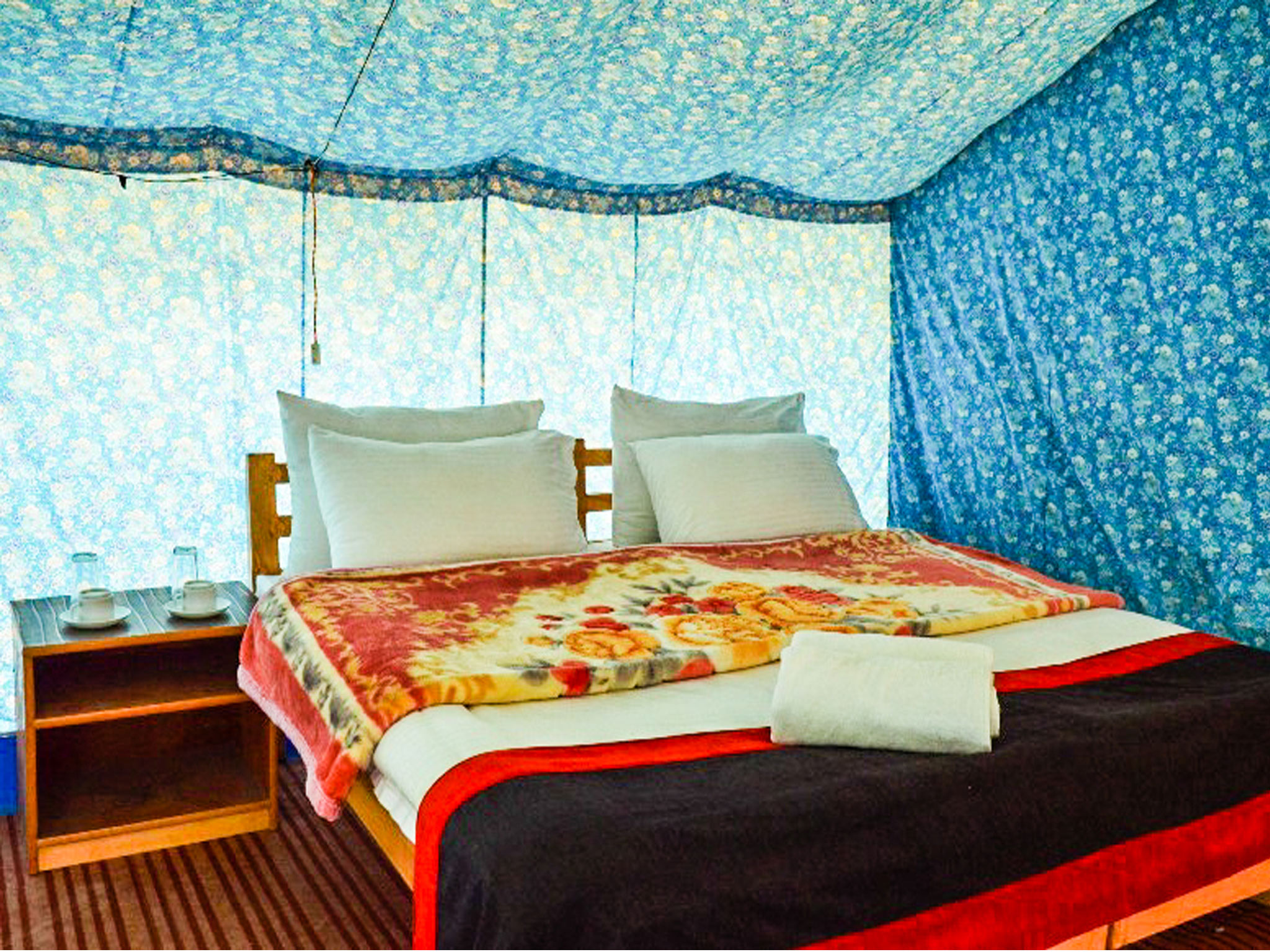 Apple Nubra - Single Bed Room