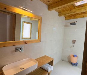 Luxury Rooms in Hunder – Apple Nubra Cottage, Nubra Valley